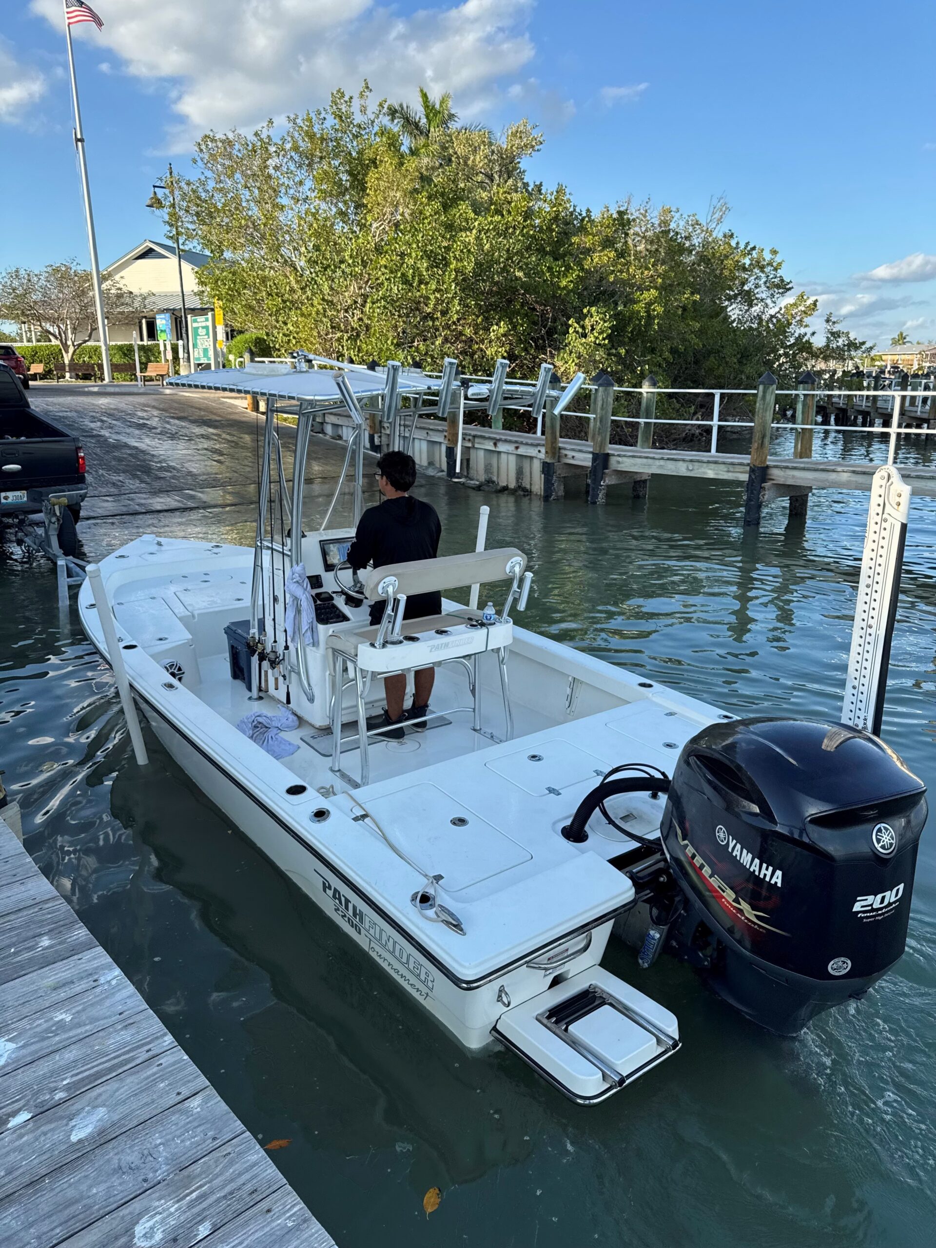 boat ramp loading trailer
